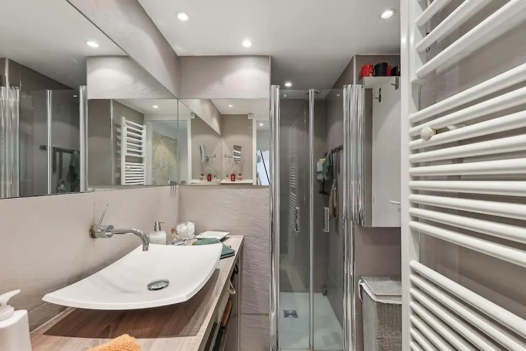 Splendide Appartement Design Trocadero Etoile Paris 0*,  France