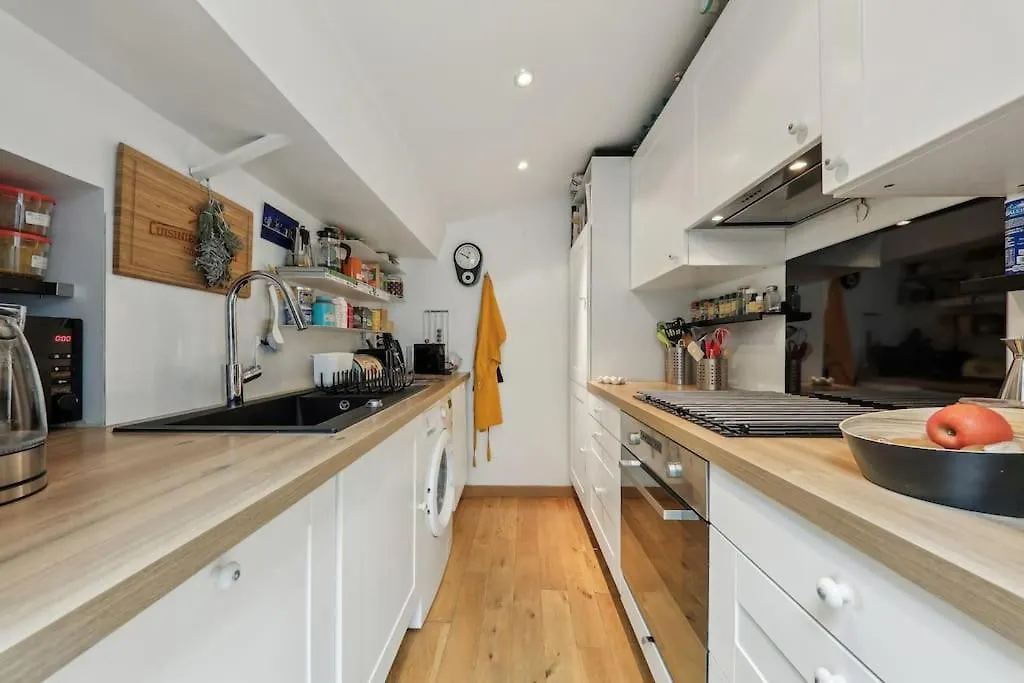 Splendide Appartement Design Trocadero Etoile Paris 0*,  France